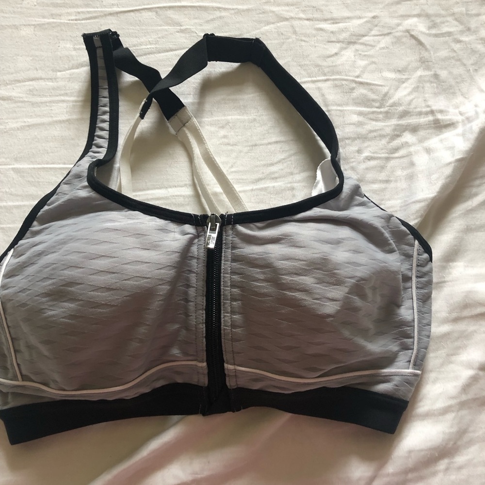 VS sports Bra